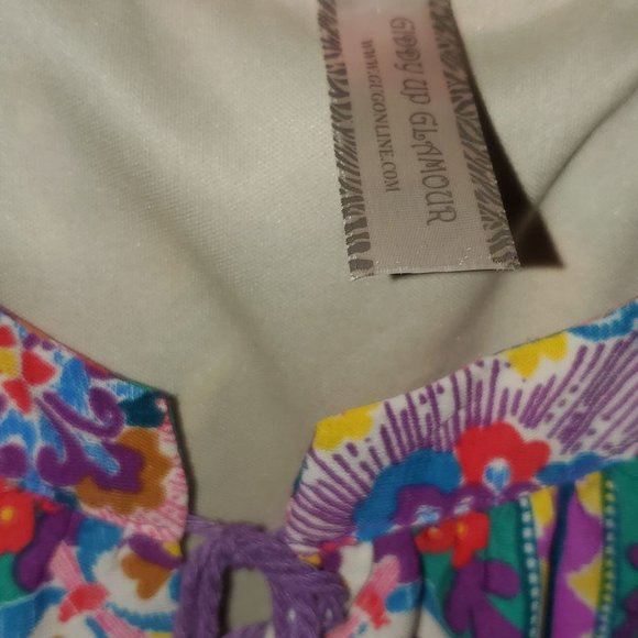 Gorgeous 70's Style Multicolor Print Short Dress - Picture 4 of 5